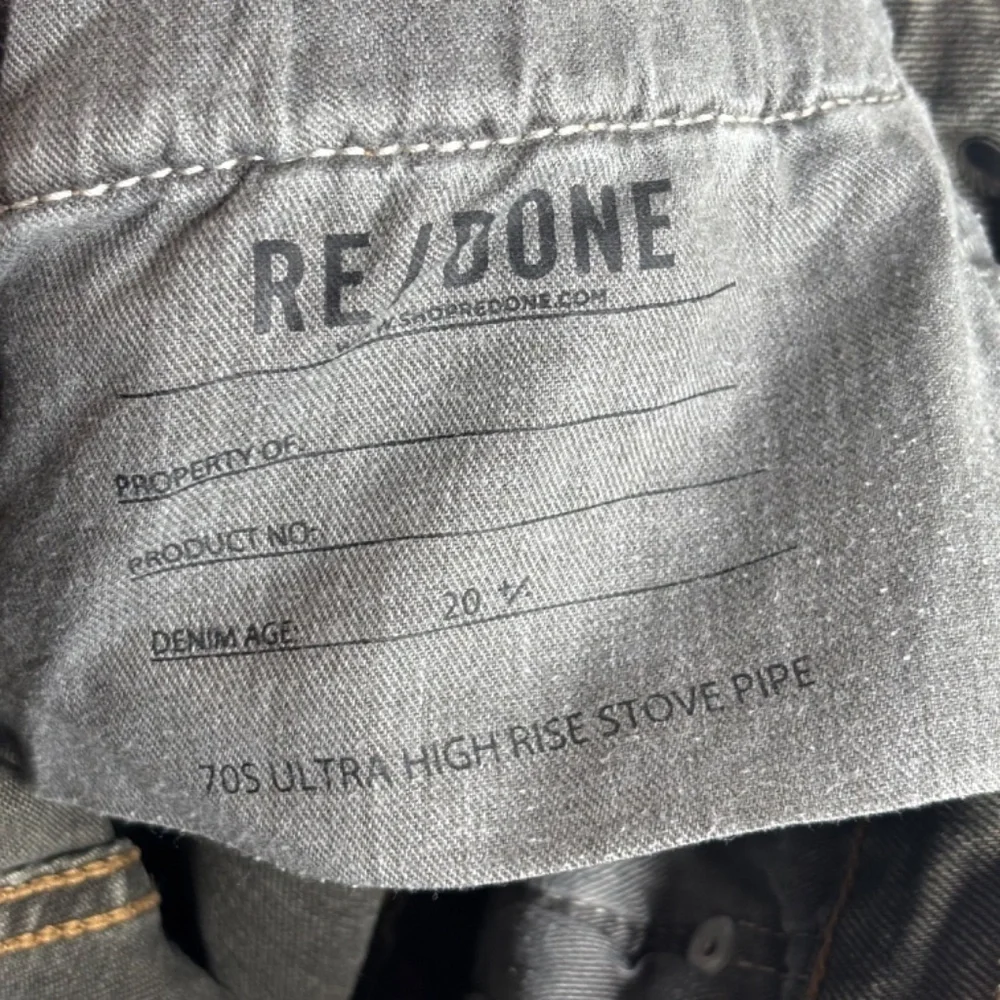 Re/Done 70s Ultra High Rise Stove Pipe Jean 27 Washed Chocolate Brown Raw Hem